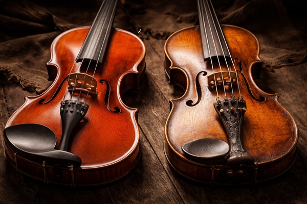 시대악기와 현재악기의 비교