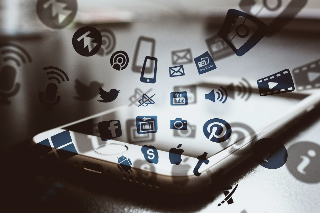 스마트폰이 학습에 미치는 영향 – 디지털 시대의 집중력 관리