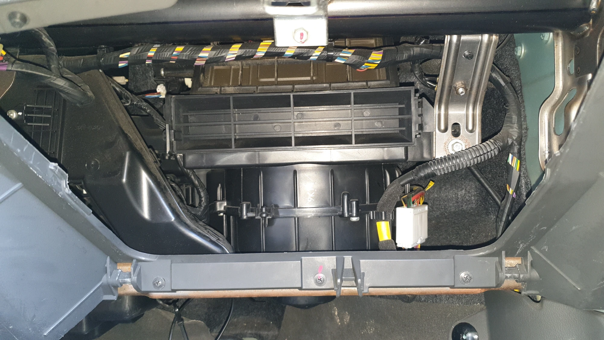 에어컨필터 위치