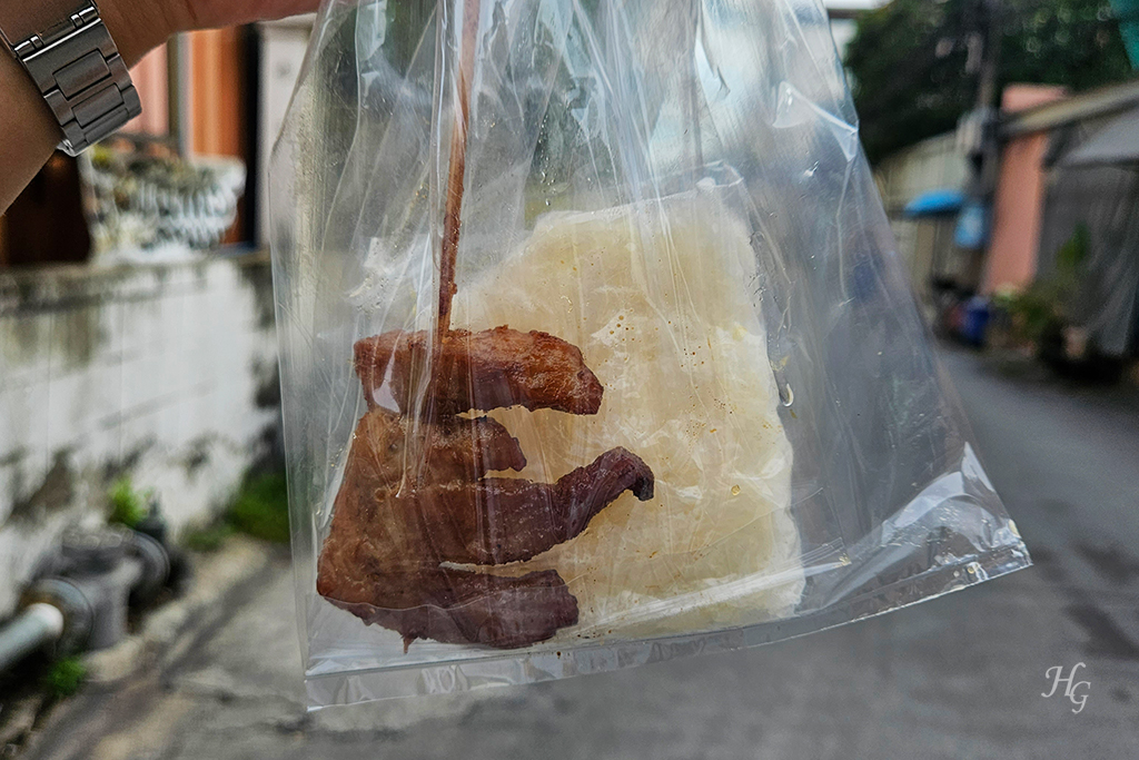 무삥과 찹쌀밥 카오니야우 หมูปิ้ง ข้าวเหนียว