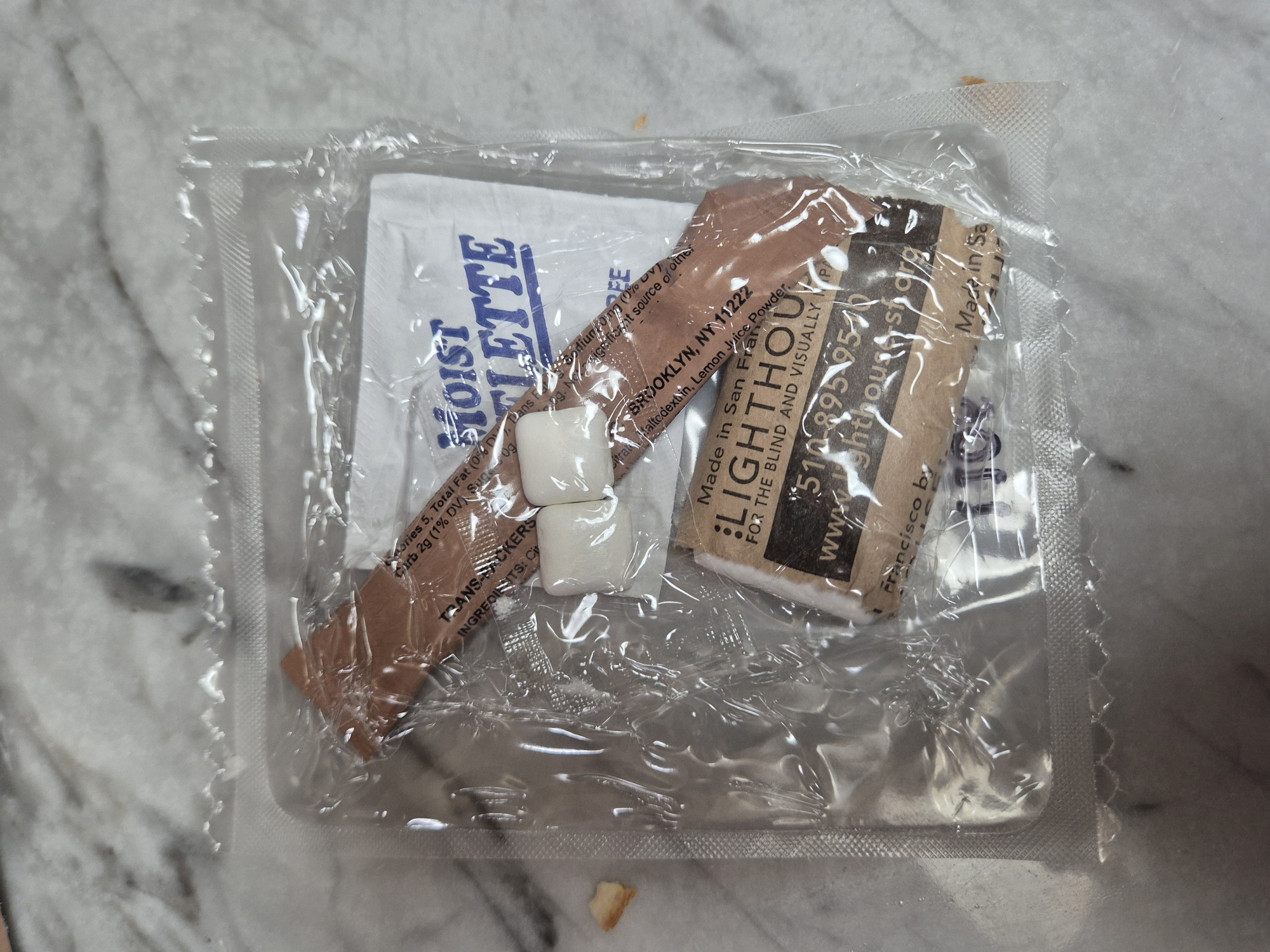 MRE 커피와 껌