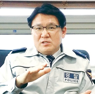 황운하 국회의원 프로필 나이 고향 학력 지역구