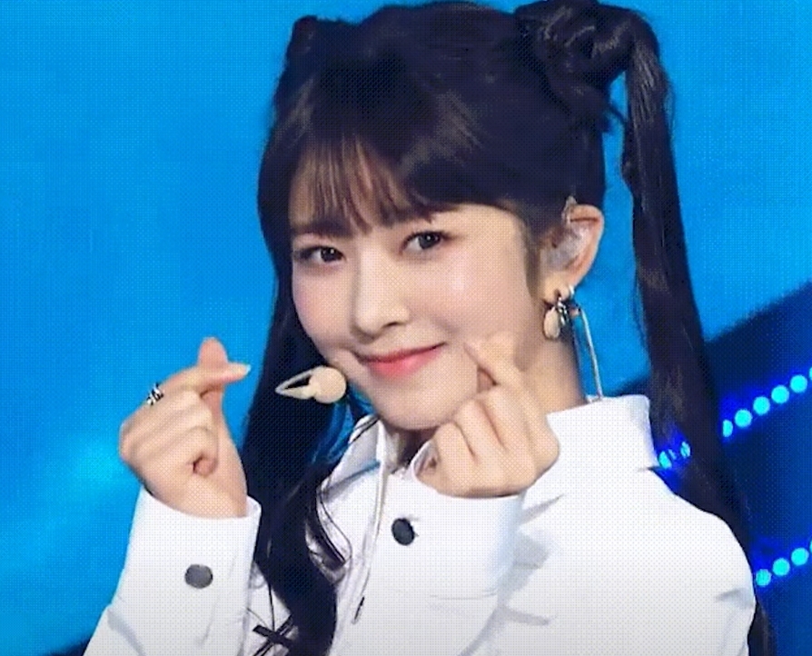 레이 양갈래 머리