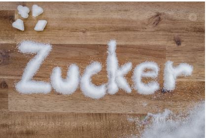 설탕으로 Zucker 써놓은 사진
