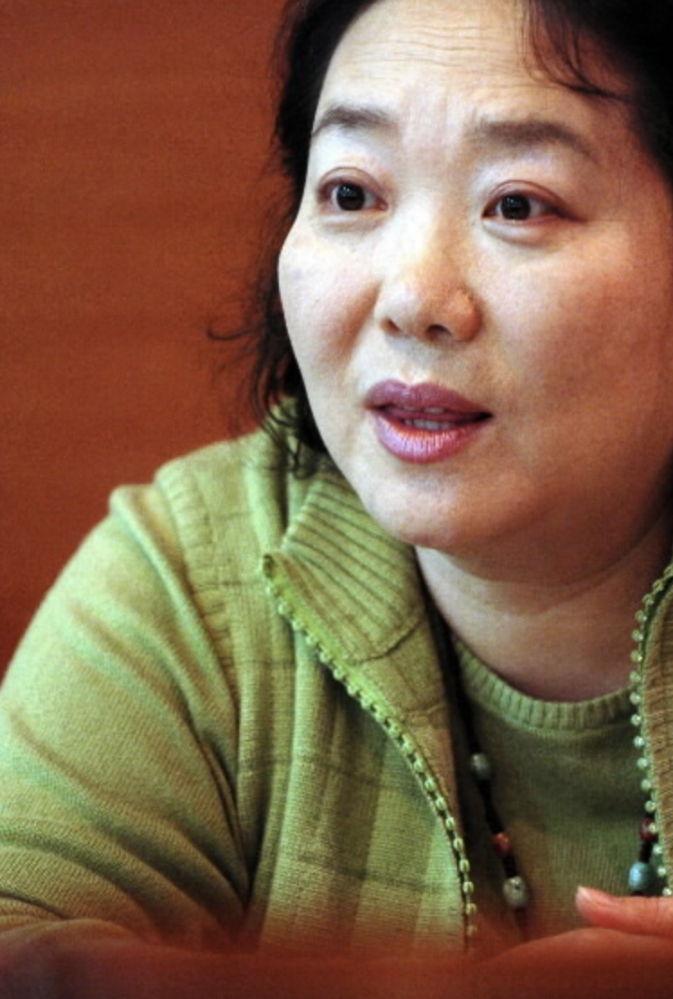 양희경 활동