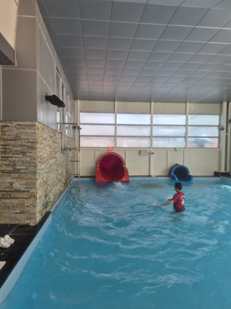 2인 튜브 어트랙션