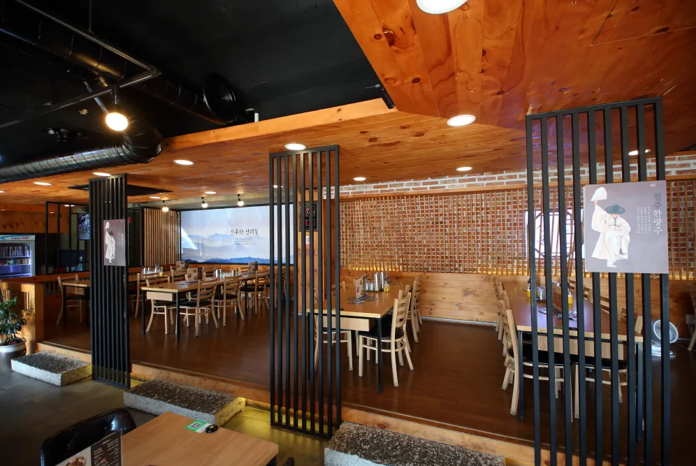 경남 진주 가볼만한 3대 맛집 &amp;#39;진주냉면 산홍&amp;#39;: 산삼 주는 냉면&amp;#44; 육전 후기