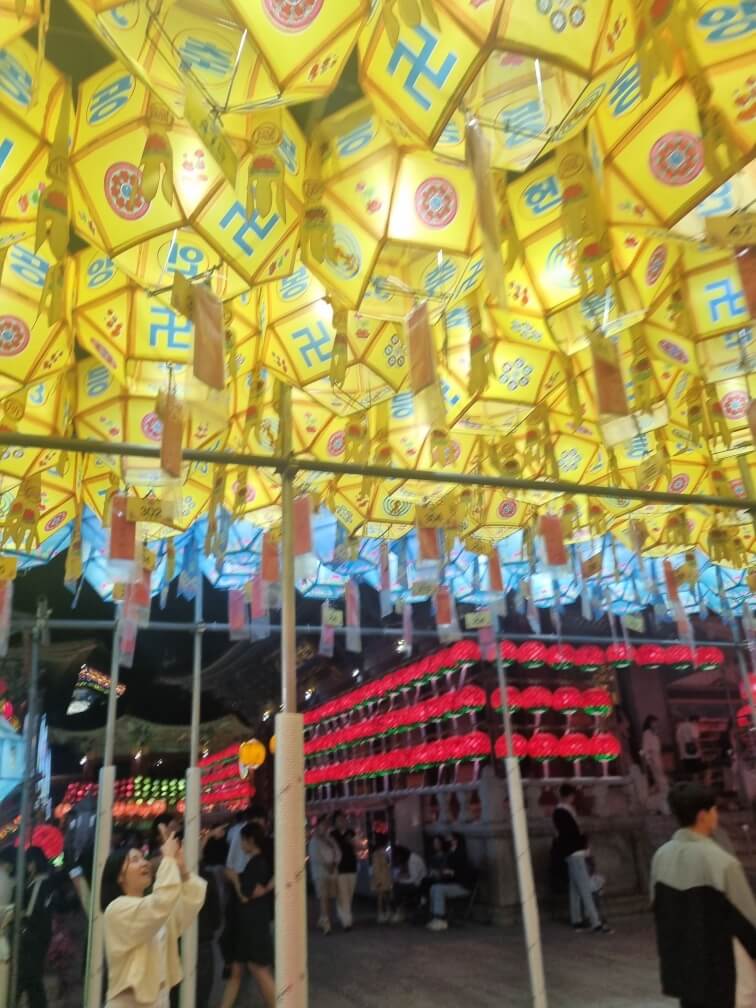 대웅사 옆 소원등과 연등 스팟 