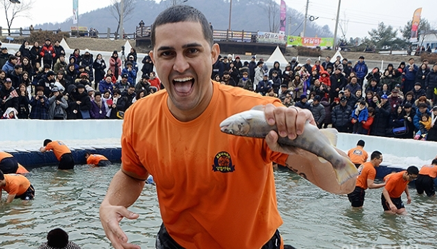 2025 화천 산천어축제 완벽 가이드 일정&amp;#44; 체험&amp;#44; 꿀팁 총정리!