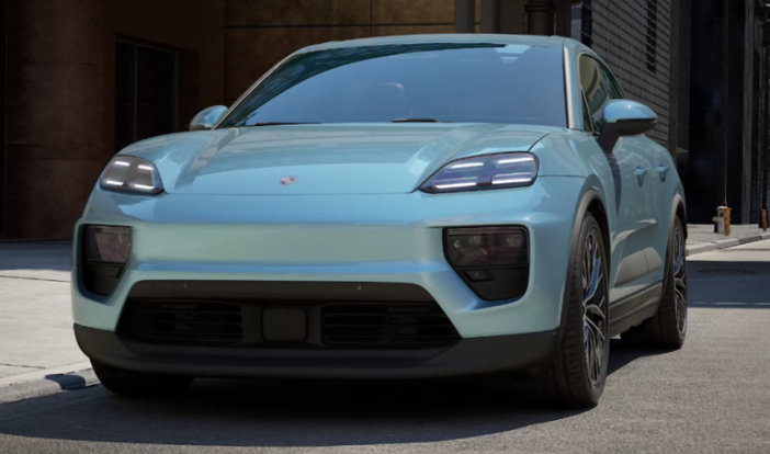 포르쉐 마칸 EV 터보 전기차 사진