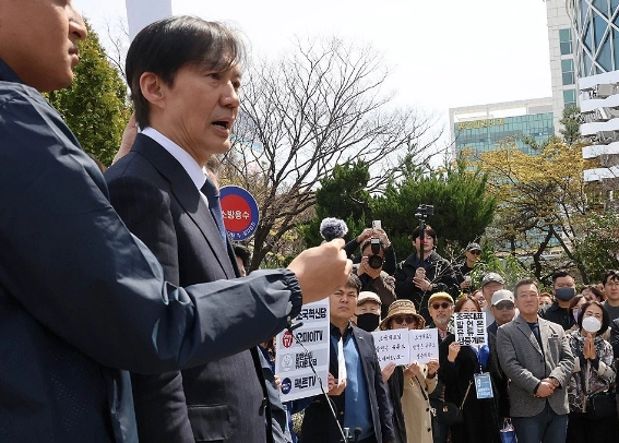 조국당 비례대표 명단 여론조사 지지율