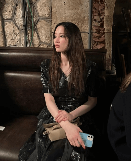 웨딩 임파서블 출연진 (전종서)