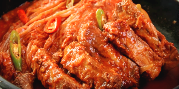 등갈비김치찜