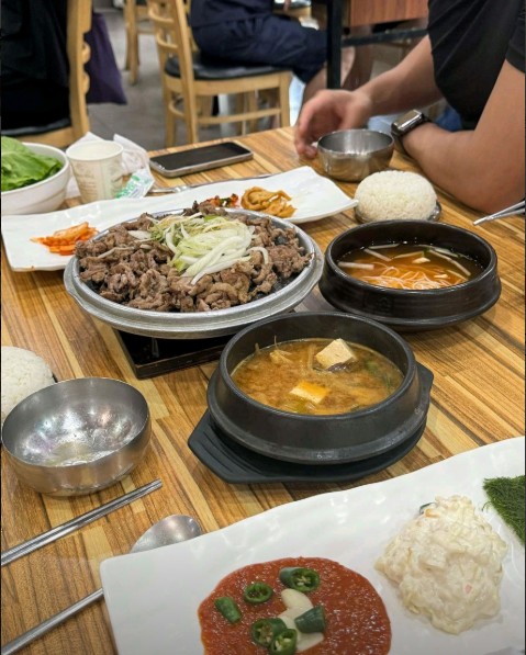 서산불고기 백반의신 메뉴