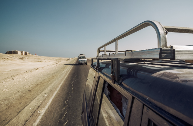 자동차 여행을 위한 오프로드 탐험: 도로를 떠나 자연 속으로 떠나는 여행