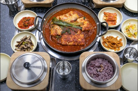 동문시장-꺼멍도새기-썸네일