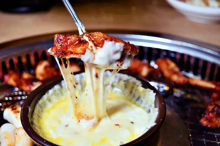 네모세모 닭갈비 맛집 47년 전통 치즈퐁듀 닭갈비, 숯불 구이 닭갈비 맛있는 곳