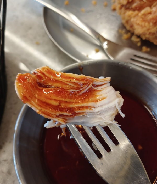 bbq 살코기 소스 찍다