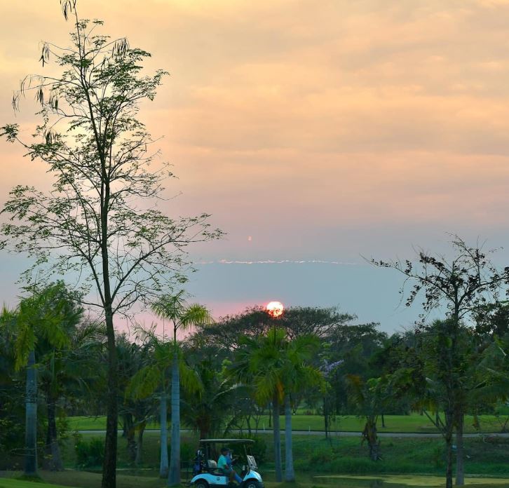 하리푼차이 골프크럽