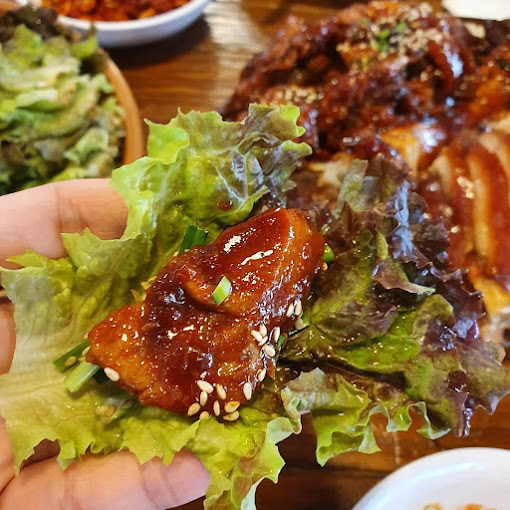 강남 선릉 족발 '뽕나무쟁이' 본점