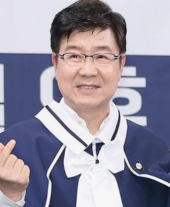 임백천 프로필