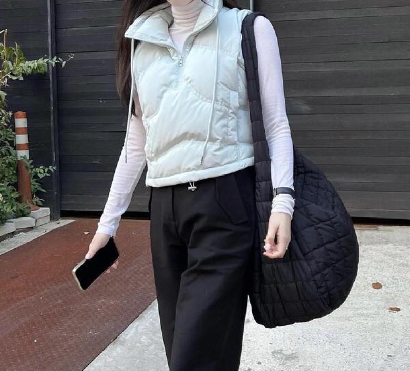 마이네임이즈 크롭 덕다운 패딩 베스트 패딩조끼