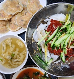 김치만두-냉면