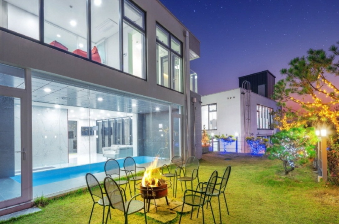 벨로시 캠프파이어