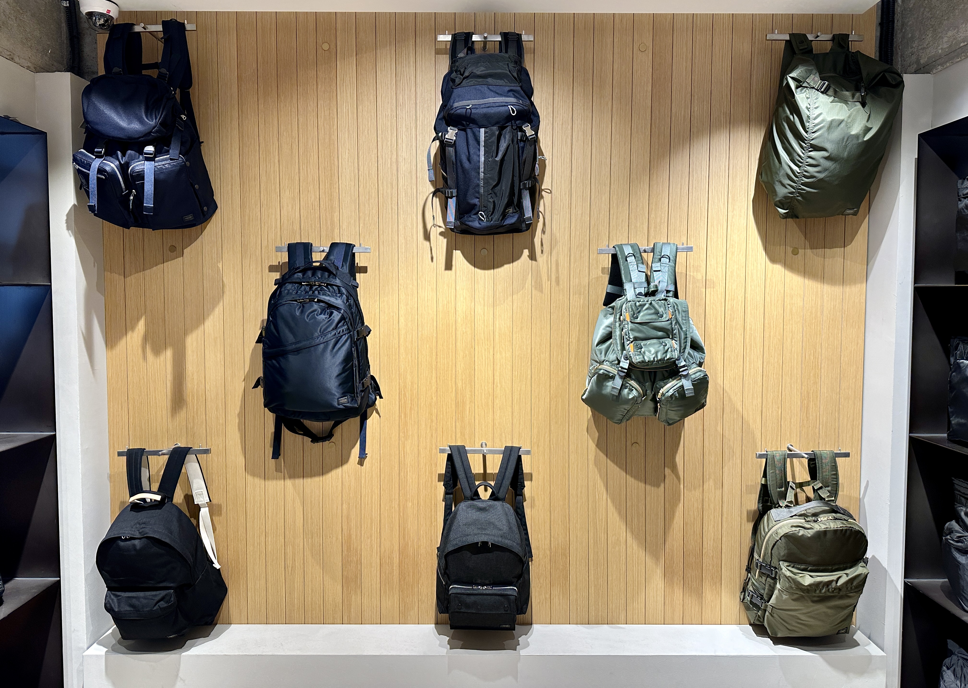 다양한 포터 백팩들