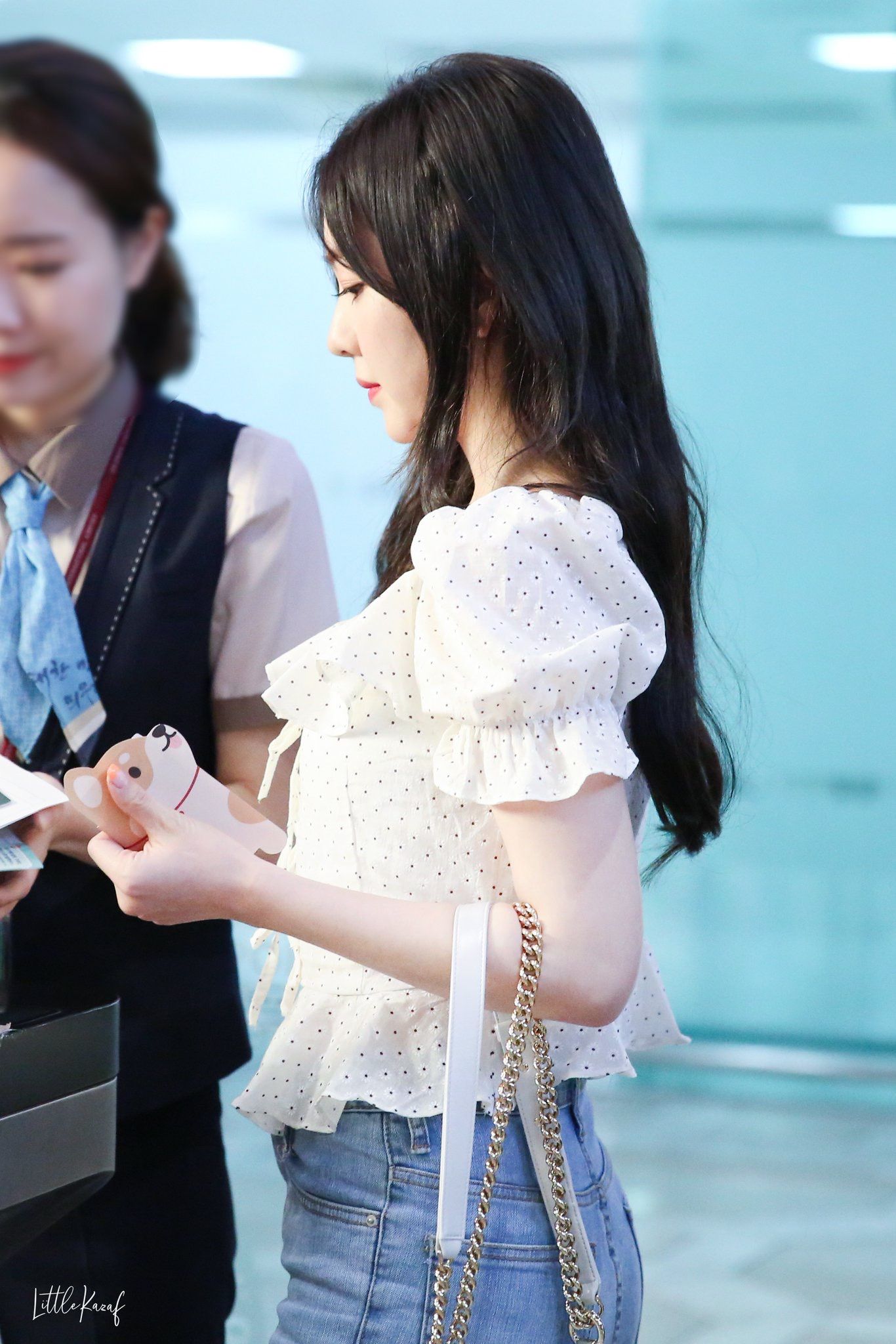 레드벨벳 아이린 고등학교 졸업사진