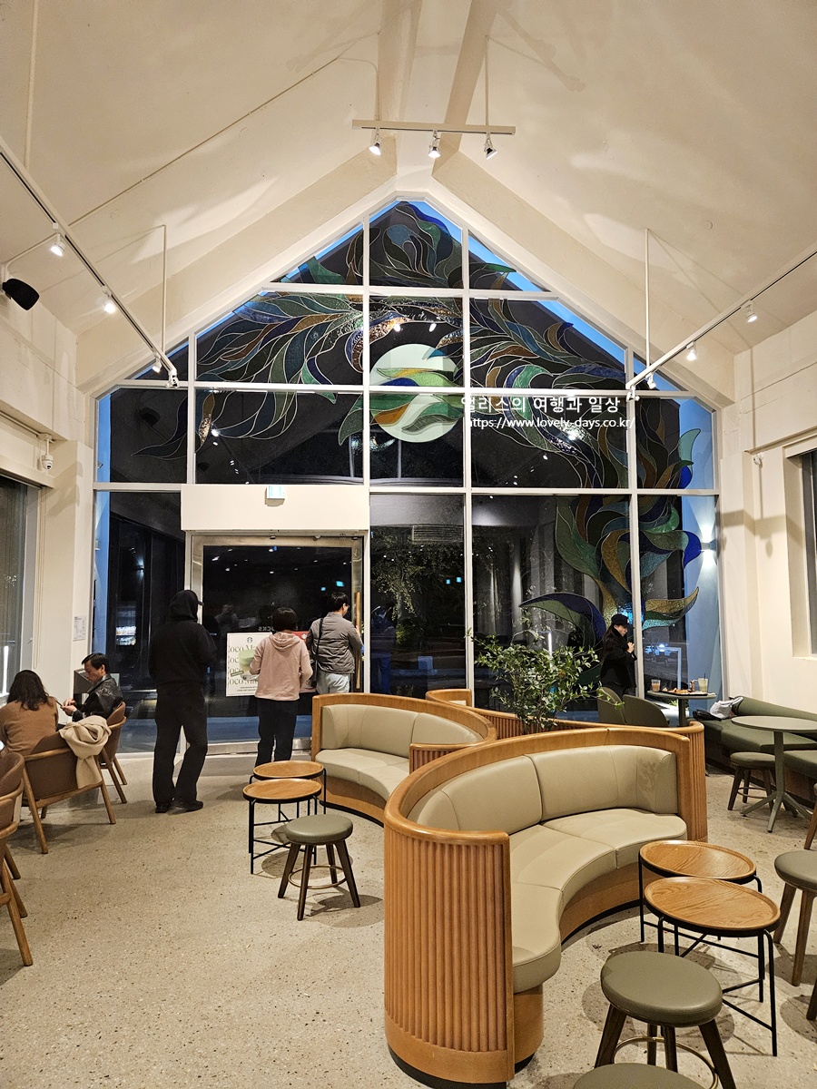 양산 통도사 스타벅스 주차 매장 특징 베이커리 솔직 후기