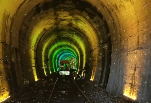 김유정레일바이크_동굴