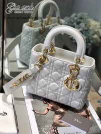 디오르-명품-백