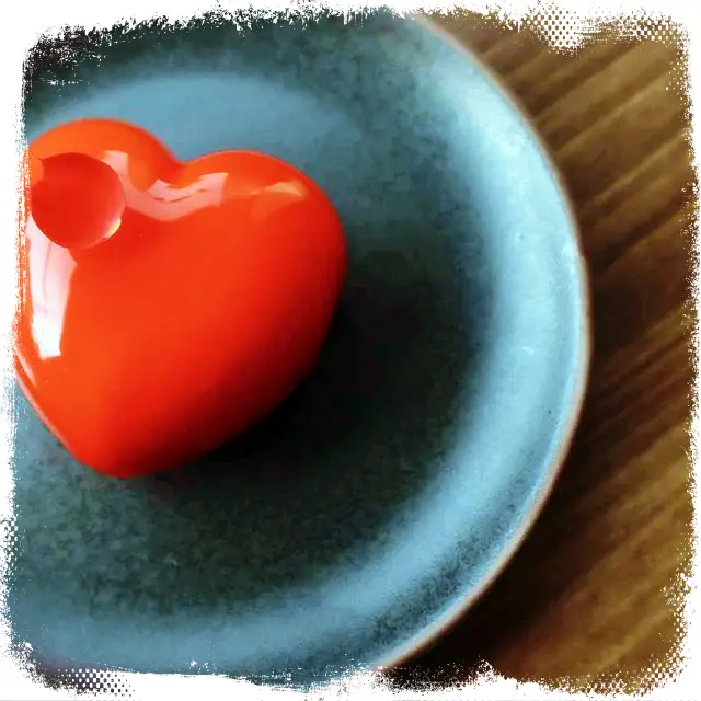 놀라운토요일-놀토-제199회-강다니엘-채수빈-장미-마카롱-디저트-이스파한-대전-괴정동-한민시장-맛집-02