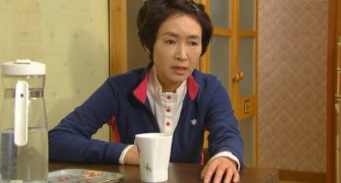 탤런트 정애리 