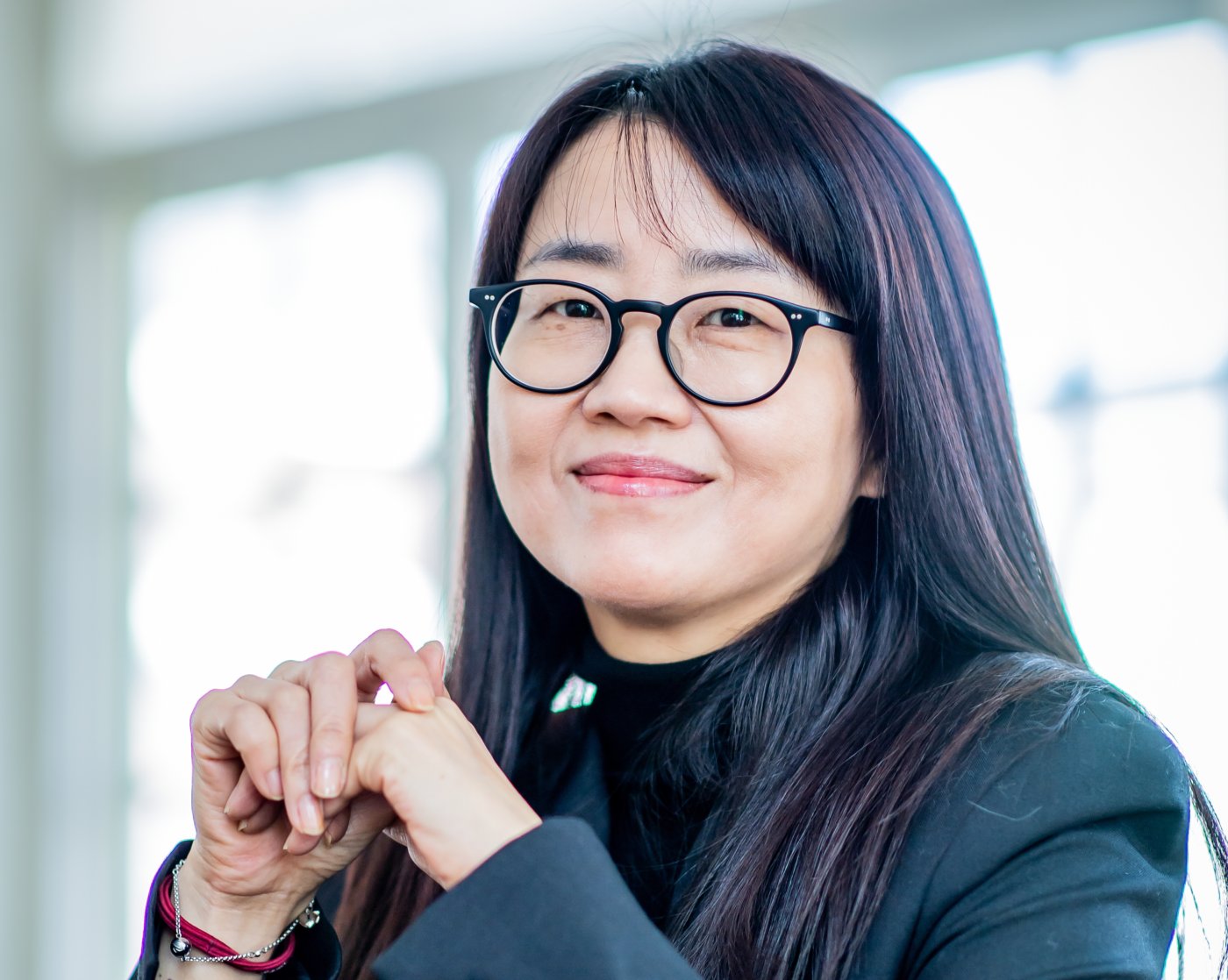 김은희 작가 나이 프로필 결혼 남편 장항준 작품 과거 댄서 킹덤