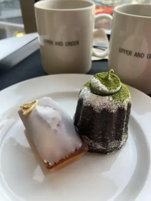 강남역 카페 데이트장소 어퍼앤언더 Upper and Under