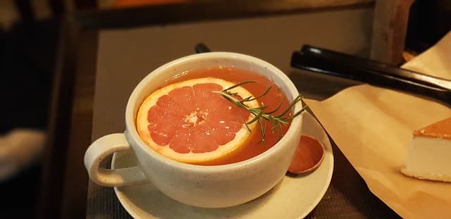 티 테라피에 적합한 차 종류와 효능 총정리