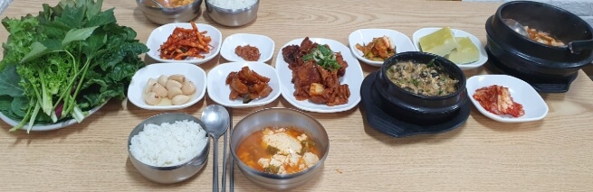 돌담집