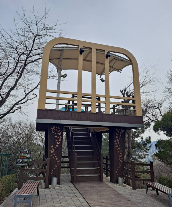 수봉산 의자전망대