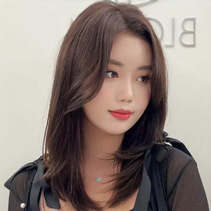 중간머리 레이어드컷 관련 이미지