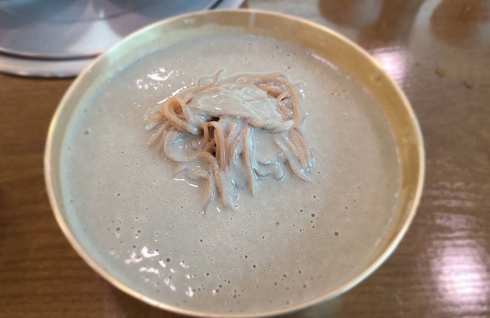 밀란국수 솔직후기! 강남 개포동 국수 맛집이 다른 이유는?