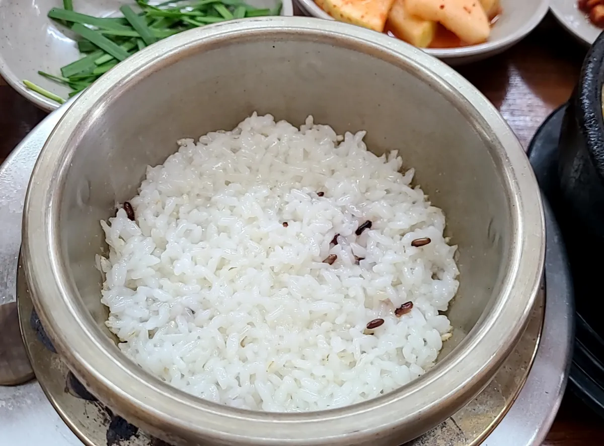 돌솥안-하얀흰쌀밥