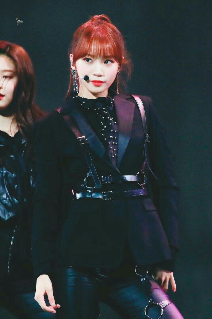 김채원 사진 모음 김채원 사진 모음