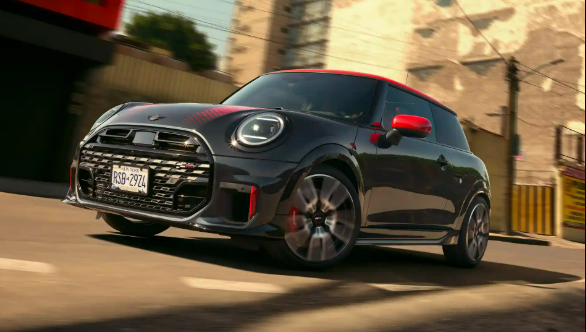 작은데 왜 이렇게 잘 나가요~ 2025 미니 JCW를 처음 타본 날