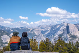 근로자 여행경비 지원