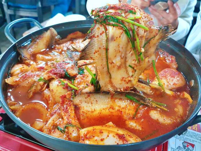 생생 정보마당 강원 속초 가자미회무침 가자미 한상 맛집