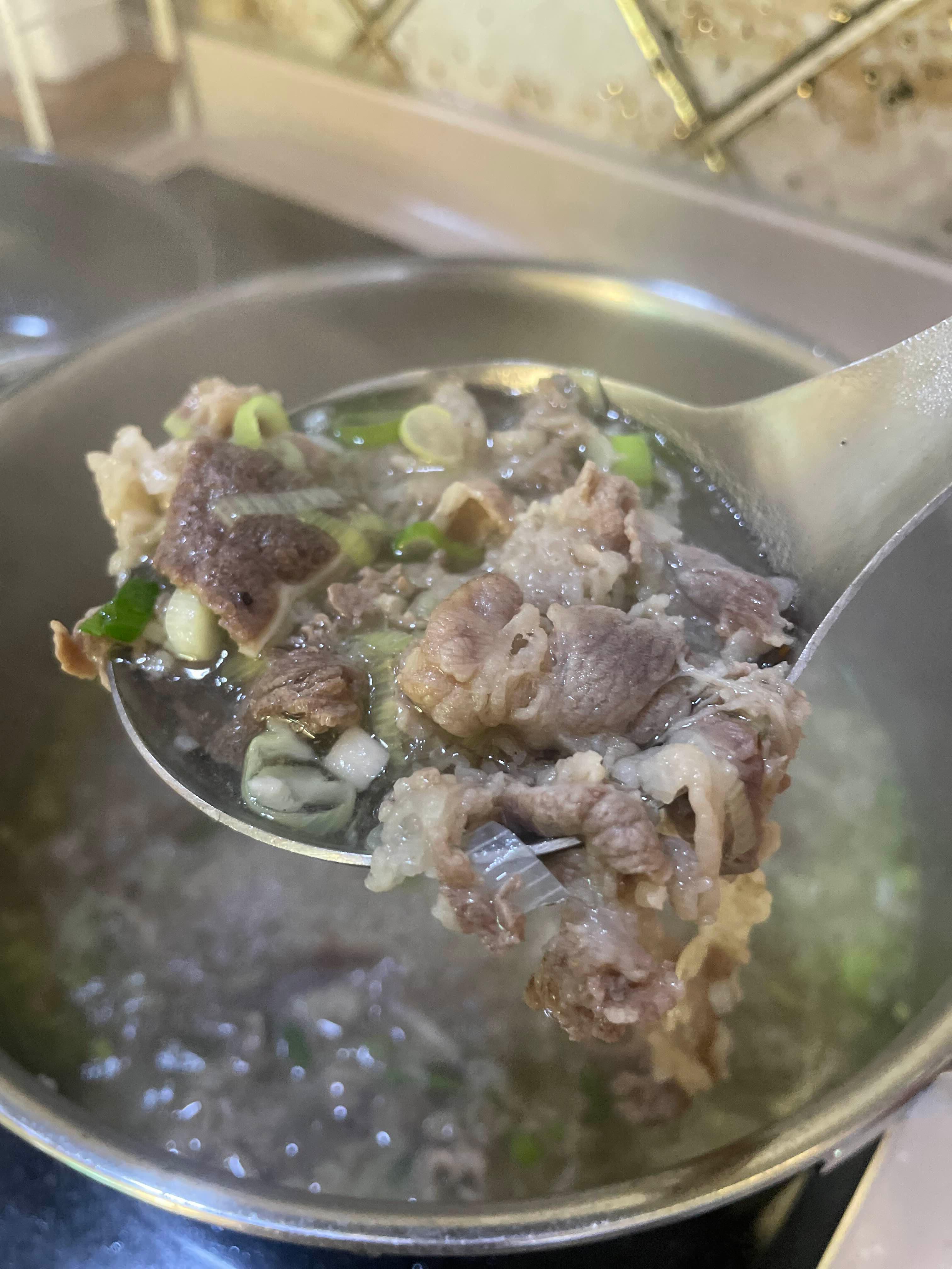 우삼겹 갈비탕