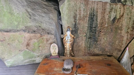 제천 무암사 : 금수산 안개 속에 숨겨진 천년 고찰 소의 전설과 신비로움을 간직한 사찰