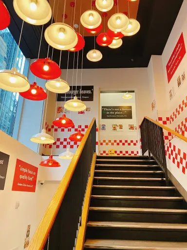 [강남 수제버거] Five Guys 파이브가이즈 강남에 상륙한 미국 버지니아주 수제버거 솔직후기